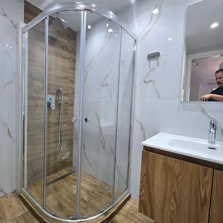 Dimitrios ブアブロウ