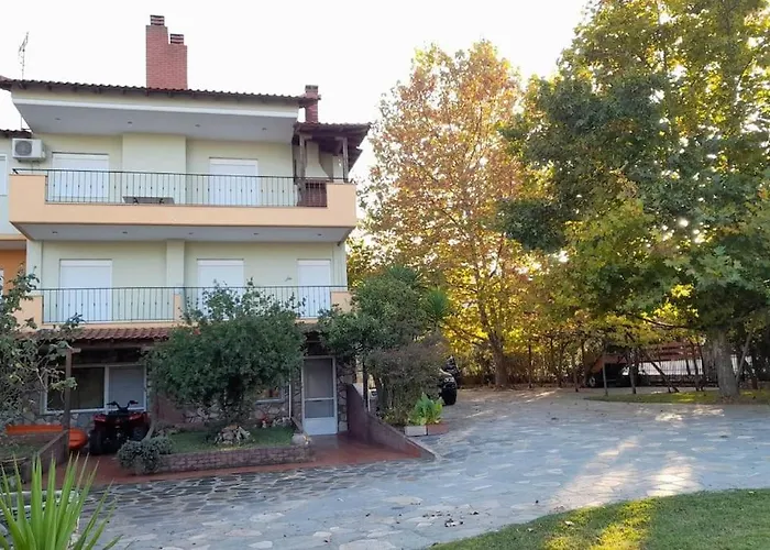 Dimitrios וורוורו